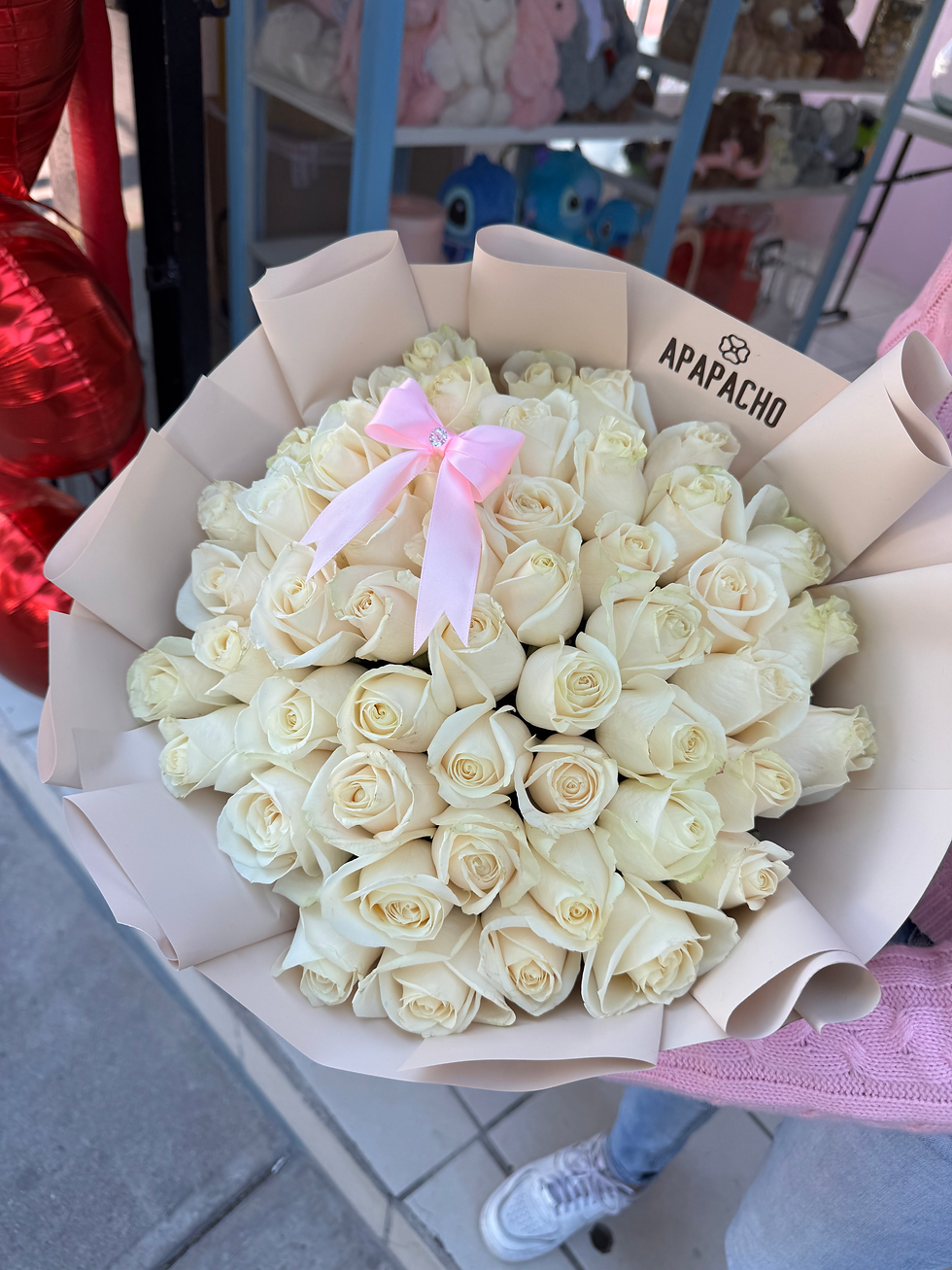 Miniatura: Ramo 50 rosas blancas