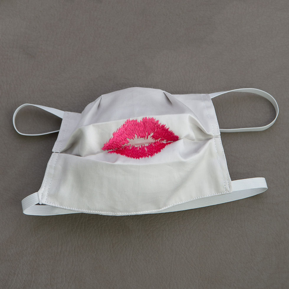 Thumbnail: Pink Lip Mask