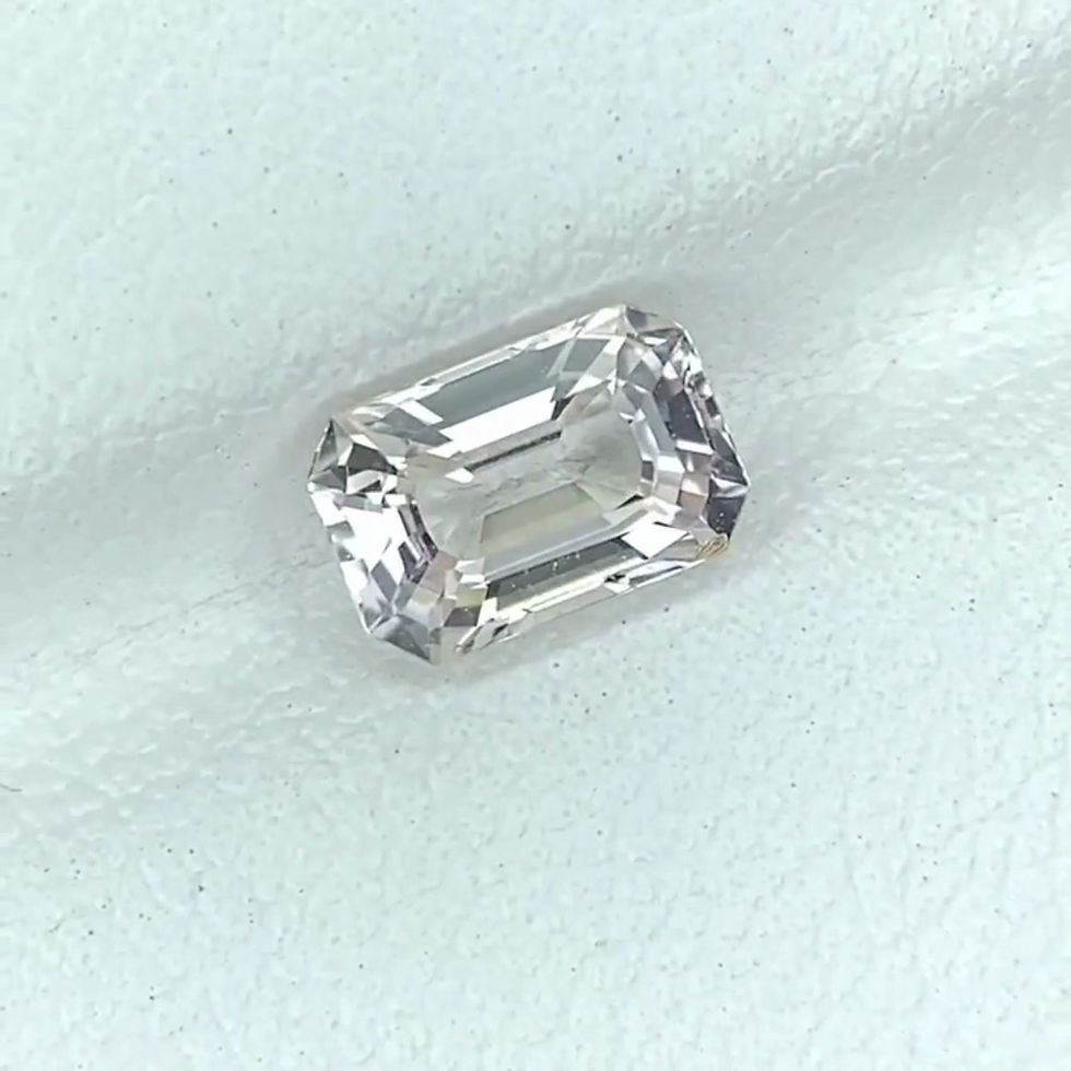 섬네일: Padparadscha 1.14 Cts.