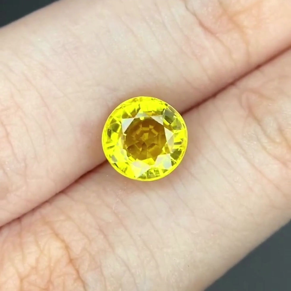 섬네일: Yellow Sapphire 2.09 Cts.