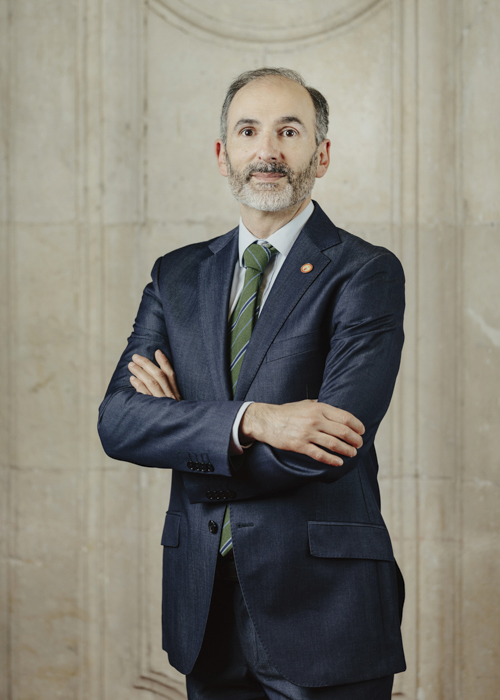 luis-mendez.jpg