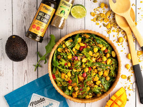 SALADA COM MANGA E ABACATE
