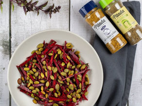 SALADA DE BETERRABA CRUA COM ERVAS