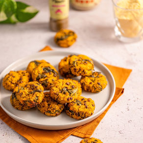 BOLINHA DE POLENTA COM LENTILHA
