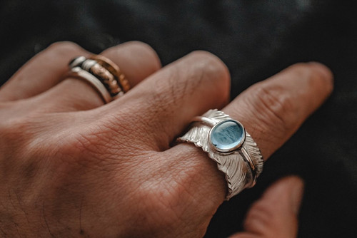 legend - Dress Code limited feather ring | Dress Code