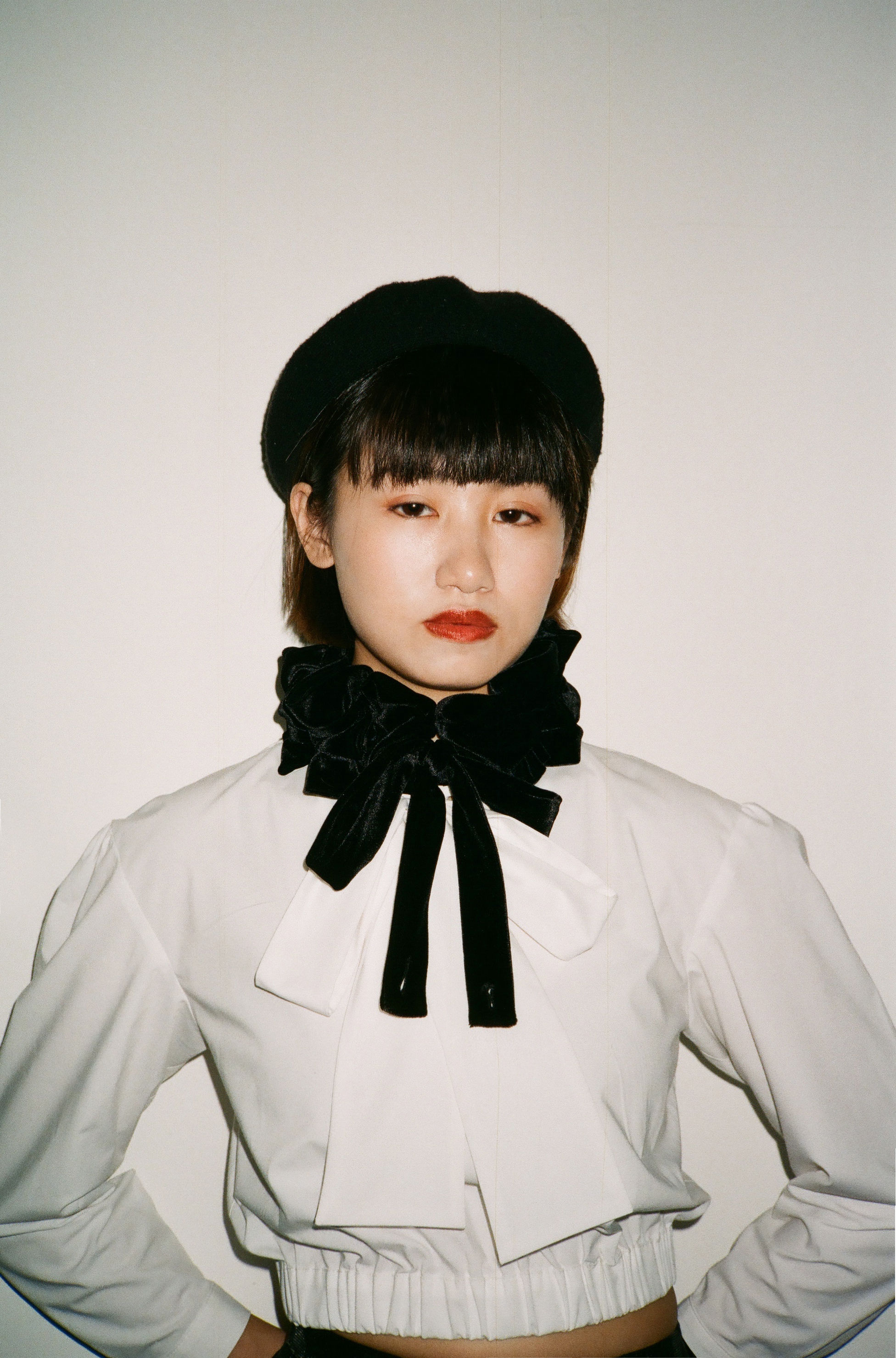 MoMo Two-way Velvet Scarf