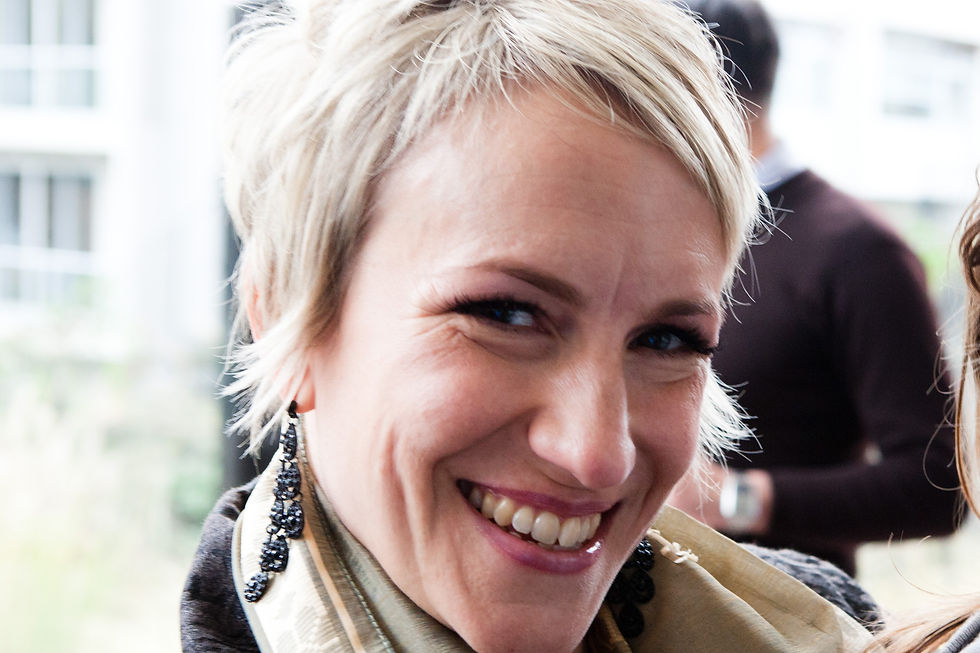 Lindsey Elliott Coach