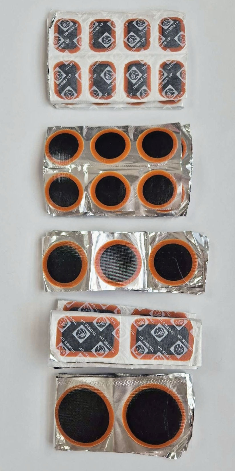 Miniatura: Parches al Frio para Reparacion de Llantas Thumbs Up – Varias Medidas y Presenta