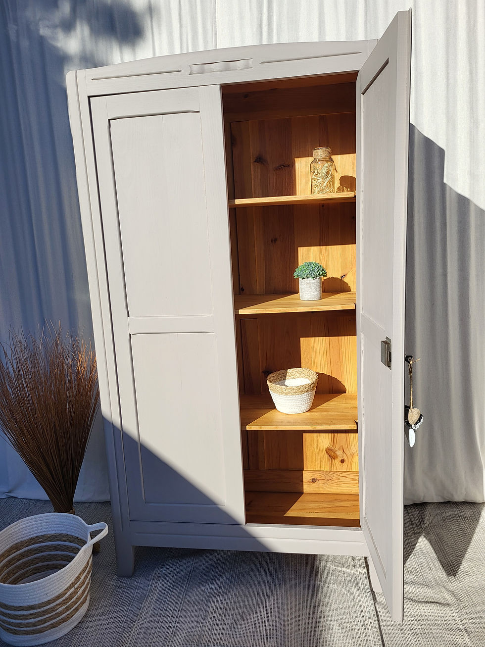 Miniature : Armoire Parisienne