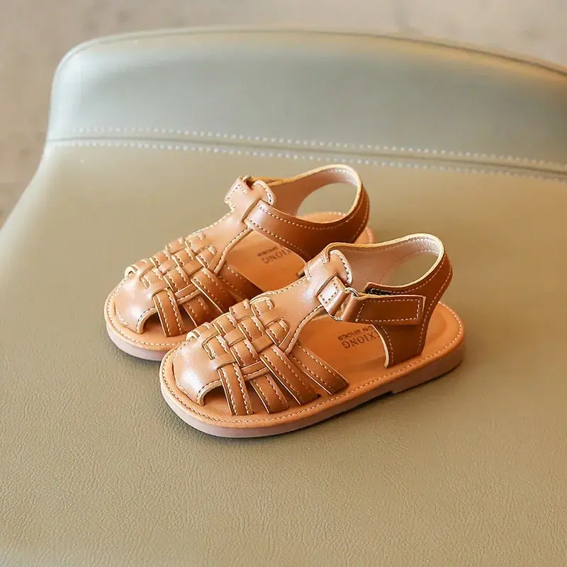 Thumbnail: Vintage Weave Girl's Sandals