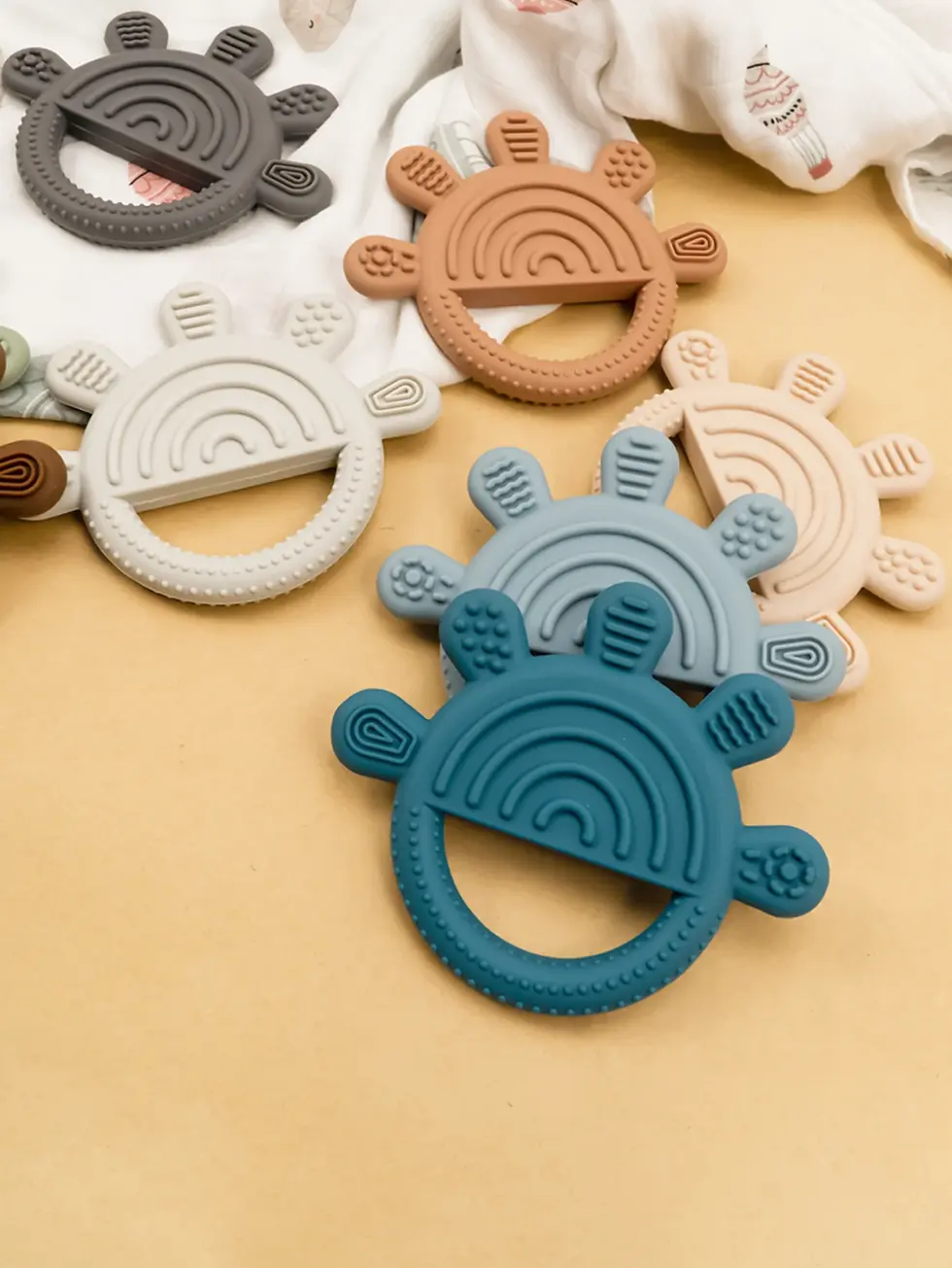 Teething Lamb Soother - Gentle Gum Relief Toy, silicone cartoon teether for babies