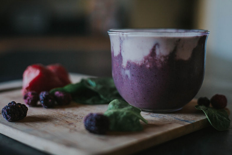 mixed berry smoothie-2.jpg