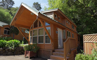 CABINS | Saddle Mountain