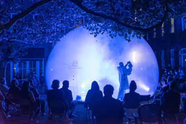 La bulle - photo by Robert Deleski 4.jpeg