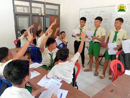 ENCOURAGING CRITICAL THINKING WITH PROBLEM-BASED LEARNING (PBL)