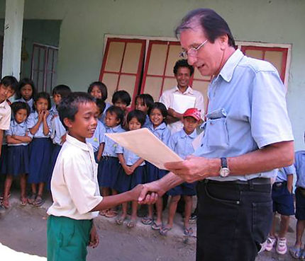 Mural-Fest-2022-East-Bali-Poverty-Project-intergrated-education-5 (1).jpg