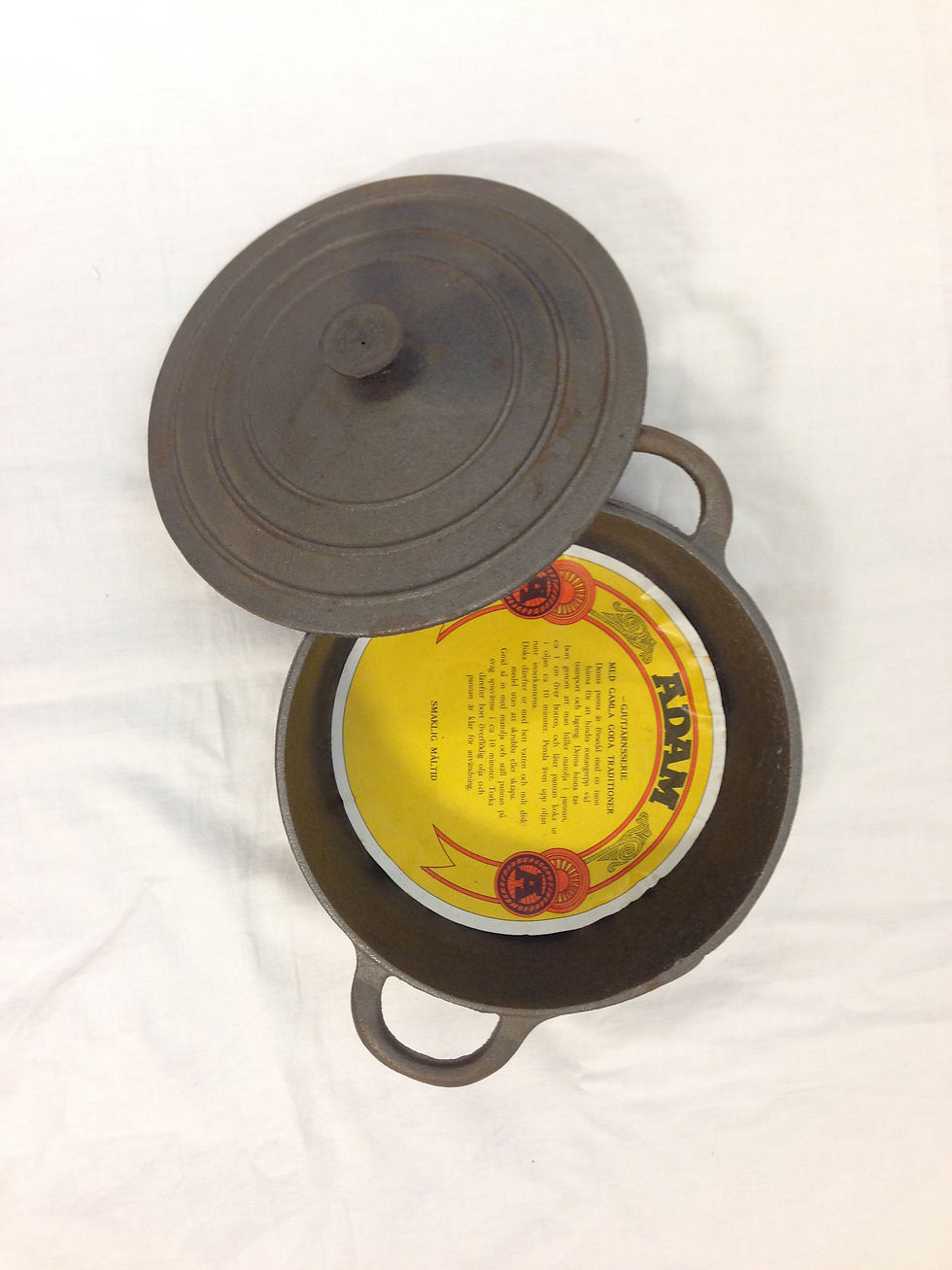 Miniatyrbild: Gjutjärnsgryta