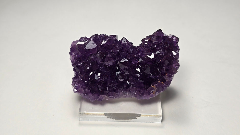 Thumbnail: Amethyst with Hematite inclusions 