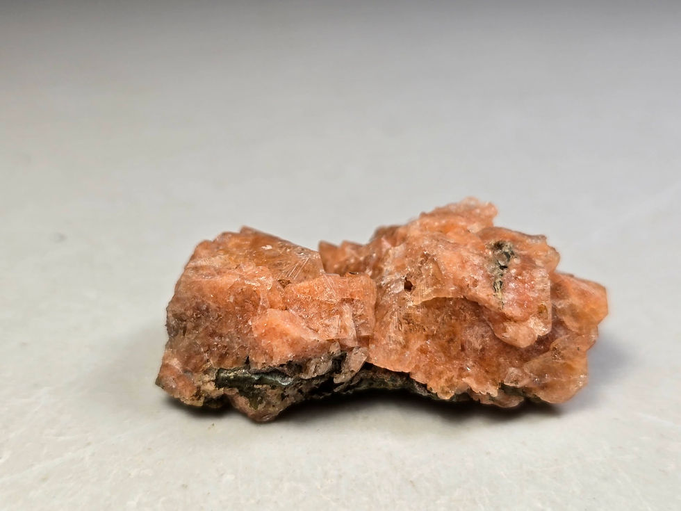 Thumbnail: Gmelinite pseudomorph after Chabazite 