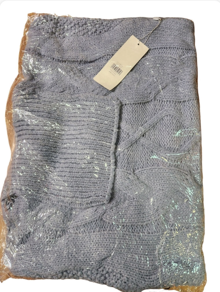 Thumbnail: Sweater