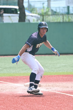 中村　瑠斗