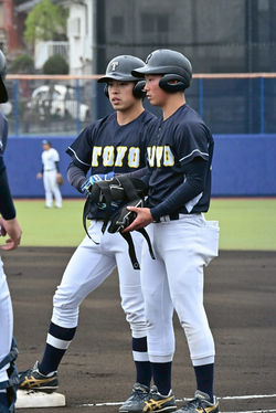 山田　隼、染田　棟煌