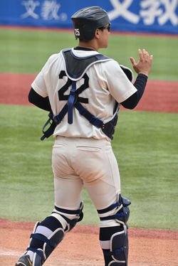 高山　亮太