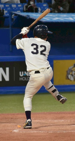井上　銀士