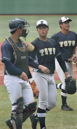 石橋　輝星、鈴木　由馬