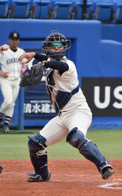 高山　亮太