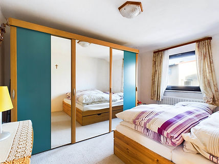 Haus_Pforzheim_schlafzimmer_AVATHUS Immobilien Bretten Bruchsal Karlsruhe Pforzheim Heidel