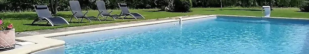 La piscine du gite la Valentine à Bédarrides 84370 France