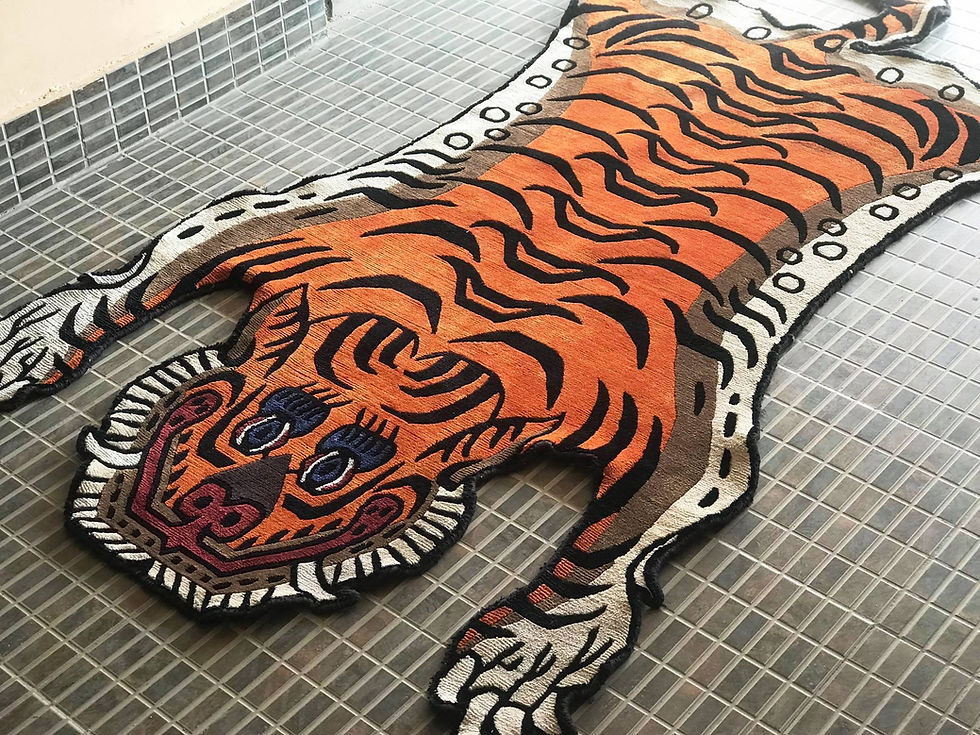 الصورة المصغرة: Orange Silk Tibetan Tiger Skin Rug | Hand-Knotted Silk | 3 Sizes | Nepal | 036