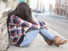 Saiba como agir ao presenciar violência contra uma mulher