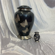 bespoke urn with buterflies