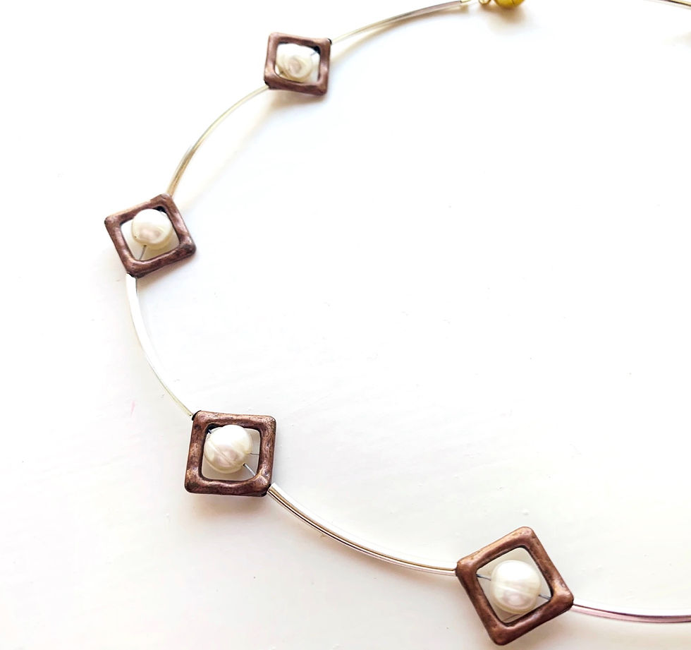 Thumbnail: Minimalist geometric white freshwater pearl choker with freshwater pearl beads