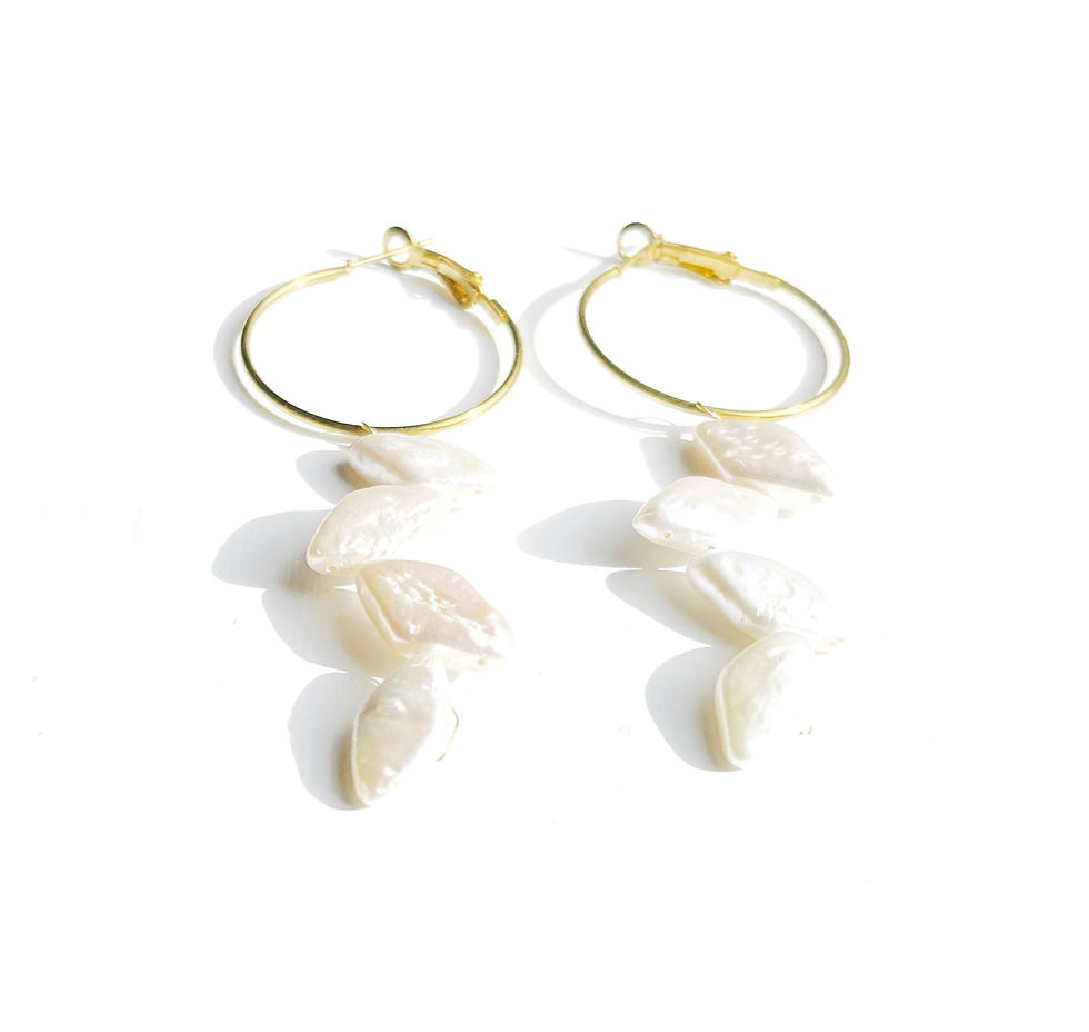 Thumbnail: White diamond shaped pearl statement earrings, white pearl earrings, gold plated