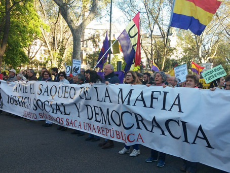 Alternativa Republicana en la manifestación «Contra el saqueo de la Mafia»