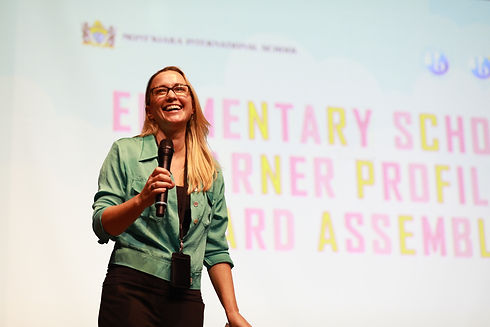 Dawn Brews Presenting.JPG