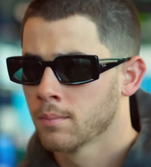 Nick Jonas’ Ray-Ban Kiliane Sunglasses Style in London, Ontario
