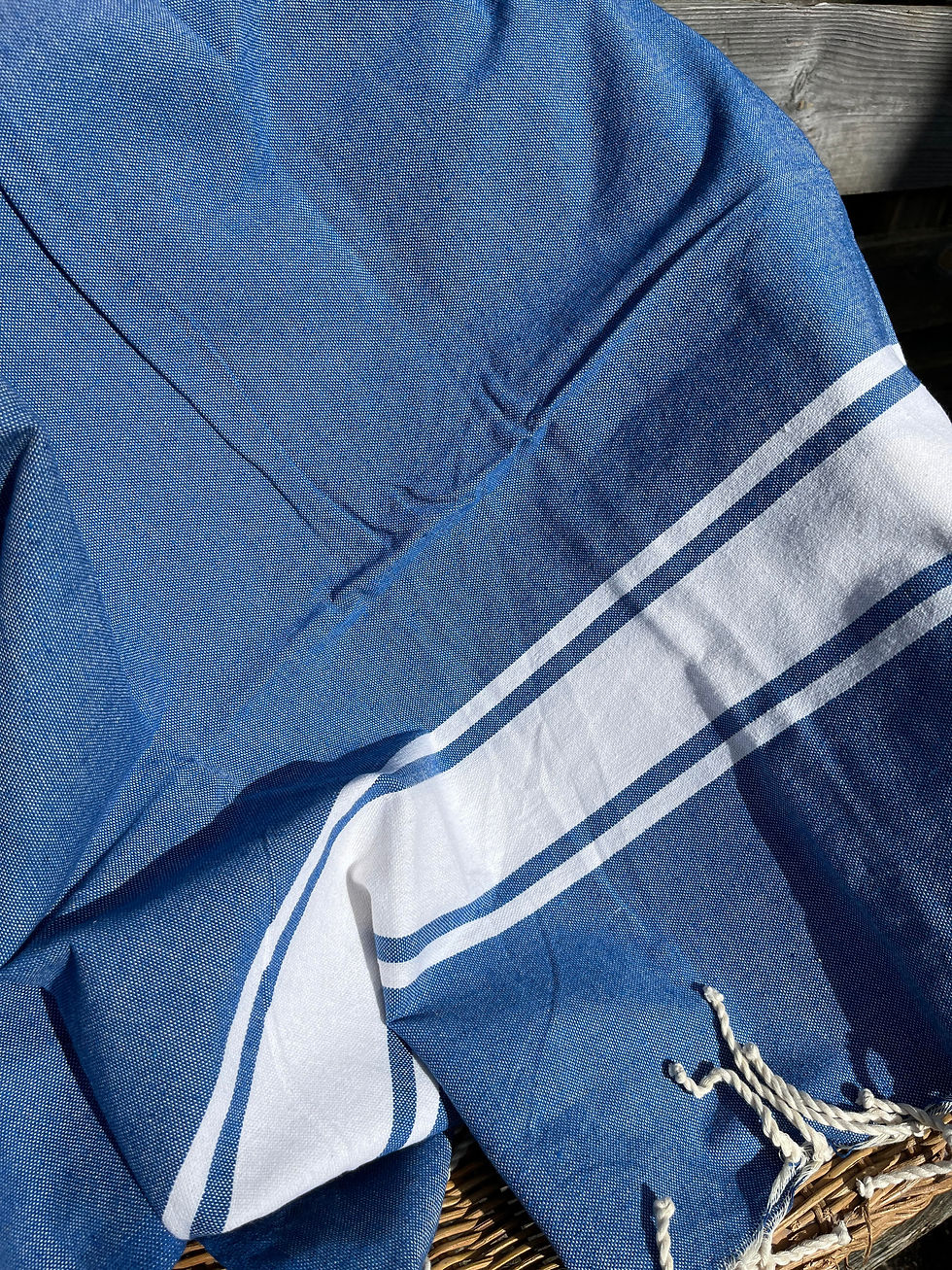 Miniature : LES FOUTAS bleu , vert