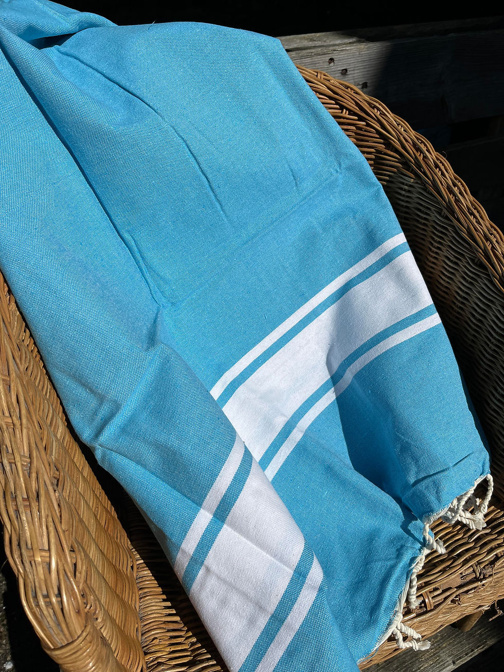 Miniature : LES FOUTAS bleu , vert