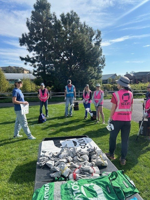 SOLVE volunteers at SOLVE's Pick It Up, Bend! cleanup