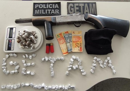 Polícia desarticula ponto de venda de drogas em Itabaiana