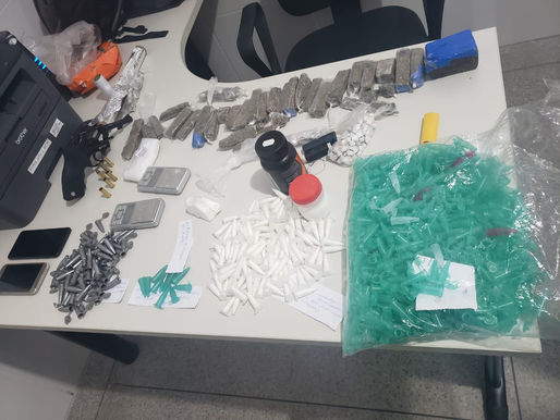 Operação Policial localiza traficantes e apreende droga nos bairros Queimadas e Mamede Paes