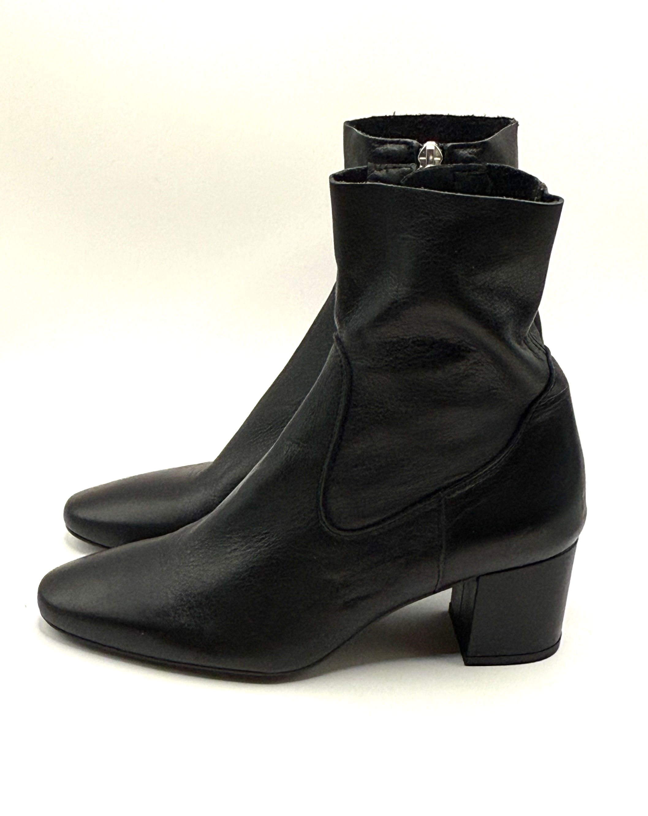 Boots Chio