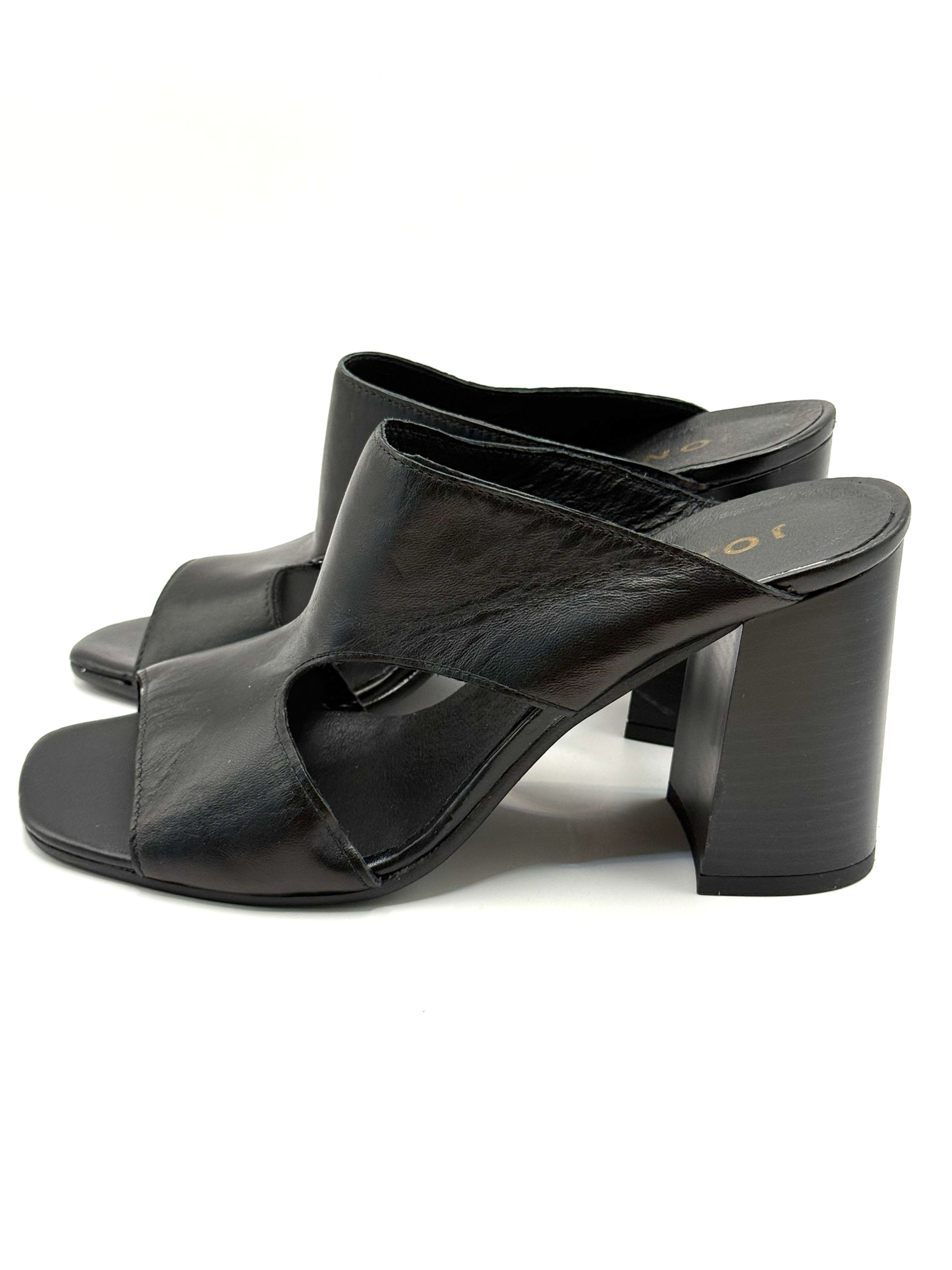 Mules Jonak
