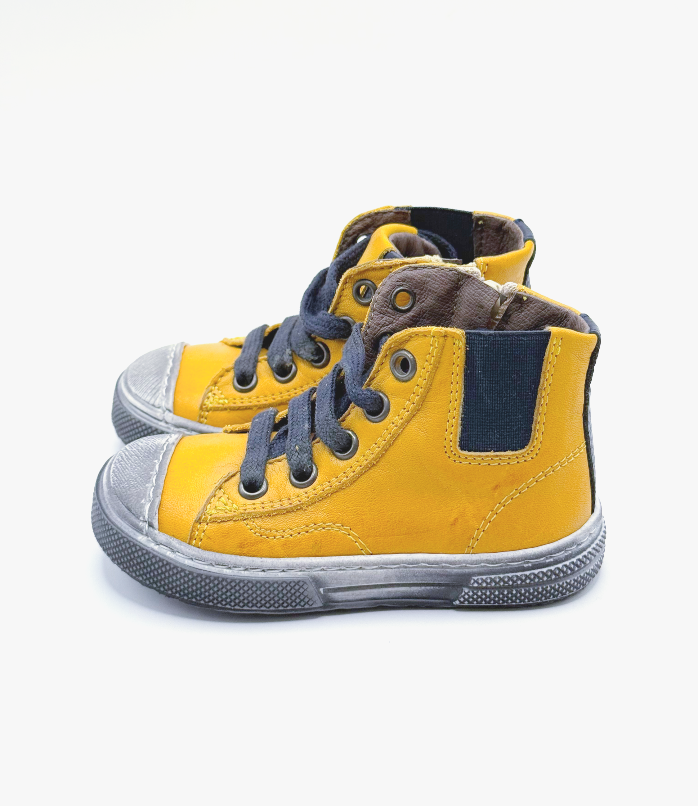 High-top sneakers Kickers