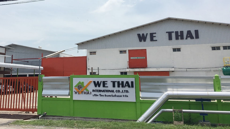We Thai front