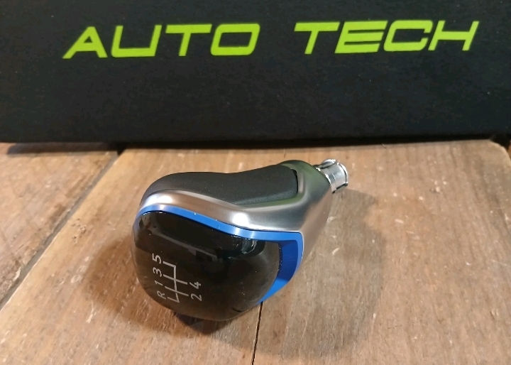 Thumbnail: VW Caddy MK4 LEATHER Gear Knob 2016-2020  *PREMIUM*   5 Speed BLUE 